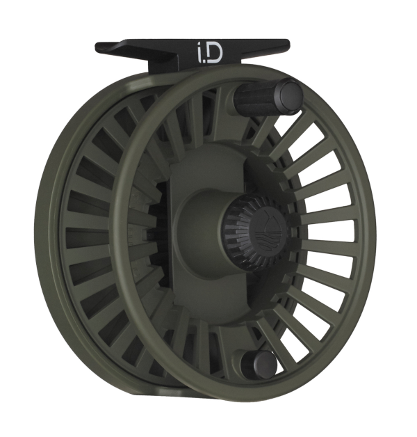 Redington i.D Fly Reel OD Green Angle Redington i.D Fly Reel OD Green Angle